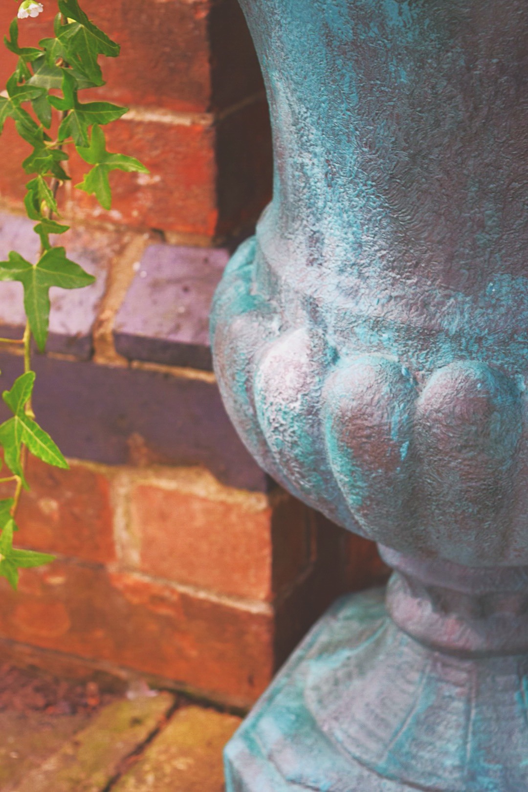 JMM_Saltwash_CloseUp_Urn